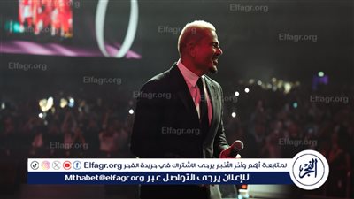 بالصور.. عمرو دياب يتألق في حفل غنائي بدبي