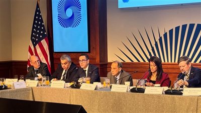 وزير الاستثمار والتجارة الخارجية يشارك باجتماع موسع ضم أعضاء غرفة التجارة الأمريكية ومجلس الأعمال المصري الأمريكي 