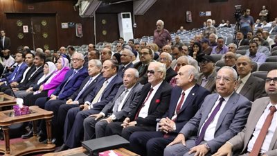 سمير فرج يستعرض أمجاد نصر أكتوبر في احتفال نقابة المهندسين