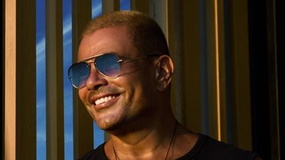 بدء نظر بقضيتي الاتهامات المتبادلة بين الفنان عمرو دياب والشاب المصفوع