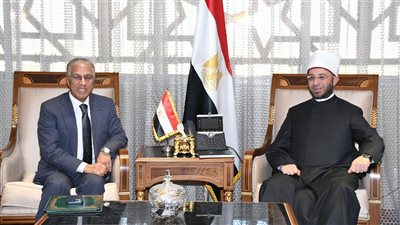 وزير الأوقاف يستقبل سفير المملكة المغربية بالقاهرة
