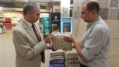 جولات لوكيل وزارة التموين على السلاسل التجارية والمنافذ التسويقية بالإسكندرية 