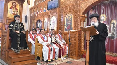 سكرتير المجمع المقدس: أدعو كل من له رأي في الكنيسة أن يقدمه بروح المحبة 