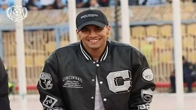 خاص.. أزمة جديدة تهدد احتراف نجم منتخب مصر