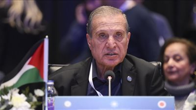 أبو ردينة: قرار إسرائيل بقطع العلاقات مع أونروا يعد انتهاكًا للمواثيق الدولية