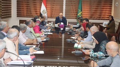 محافظ القليوبية يتابع مستجدات موقف أعمال رد الشئ لأصله بالمراكز والمدن