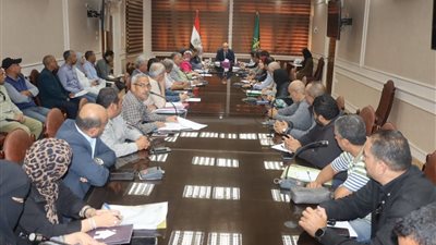 محافظ القليوبية يتابع أعمال إنهاء ملفات التصالح على مخالفات البناء