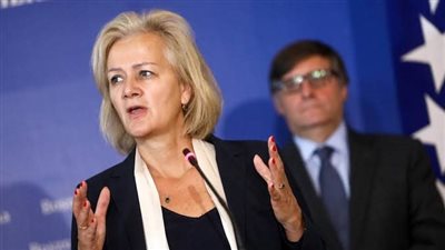 أنجلينا أيخهورست.. ماذا نعرف عن سفيرة الاتحاد الأوروبي الجديدة بعد وصولها للقاهرة؟