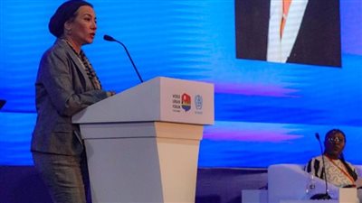 وزيرة البيئة تستعرض تجربة مصر في دمج ملف تغير المناخ في المجتمعات العمرانية الجديدة