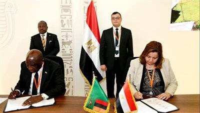 وزيرا الإسكان المصرى والزامبى يشهدان توقيع مذكرة تفاهم للتعاون الفني