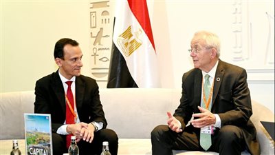 مساعد وزير الإسكان يبحث مع مستشار وزير الشئون الأوربية الفرنسى سبل التعاون فى مجال المدن الذكية والمستدامة