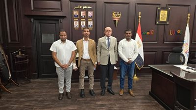 محافظ الأقصر يستقبل ممثلى مبادرة 