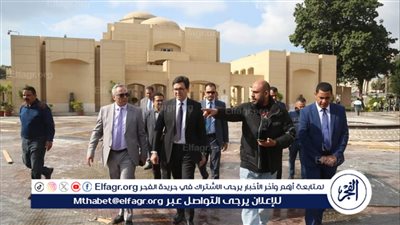 وزير الثقافة يتفقد التجهيزات الجارية لافتتاح مهرجان القاهرة السينمائي ومتحف الفن الحديث