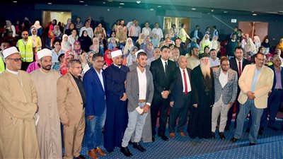 نائب محافظ الأقصر يشهد فعاليات مبادرة ظواهر بمكتبة مصر العامة