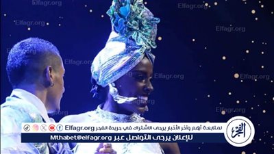 الليلة انطلاق فرقة إنسالساتي الكولومبية على المسرح المكشوف 