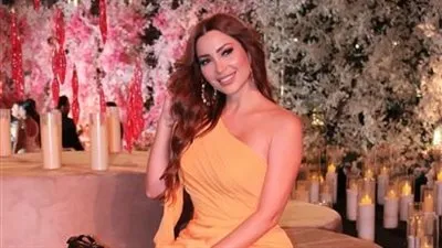 بسبب إطلالة.. نسرين طافش تتصدر التريند 