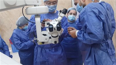 وصول ميكروسكوب جراحي بتكنولوجيا عالمية لمستشفى الرمد بأسيوط