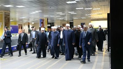 بعد قطع زيارته لأذربيجان شيخ الأزهر يعود لأرض الوطن لتلقي العزاء في شقيقته