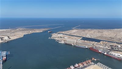 شاهد أحدث تصوير جوي لمحطة حاويات تحيا مصر 1 بميناء دمياط