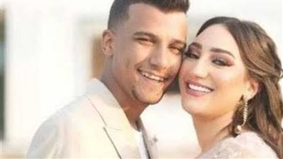 وصول زوجة عصام صاصا جلسة استئناف زوجها وشقيقه في تهمة التزوير