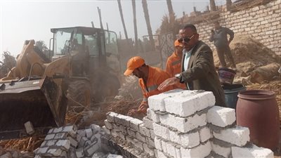 محافظ أسيوط: إزالة فورية لـ4 مخالفات بناء بمركزي البداري وأبوتيج