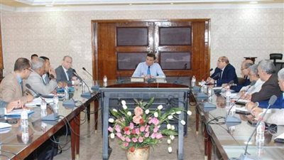 وزير الزراعة يوجه مديري الإصلاح الزراعي بمنع التعديات ومتابعة الاسمدة وتحصيل مستحقات الدولة 