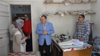 أبوالنصر يفاجئ العاملين بهندستي ري مركز وشرق أسيوط