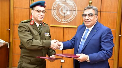 معهد اللغات للقوات المسلحة يوقع عقد اتفاق مع محافظة الدقهلية
