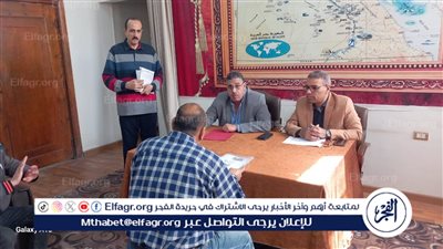 السكرتير المساعد للفيوم يلتقي أهالي مركز إطسا لبحث مطالبهم وشكاواهم