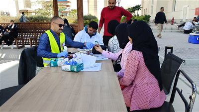 جامعة أسيوط الجديدة التكنولوجية تنظم حملة للتبرع بالدم 