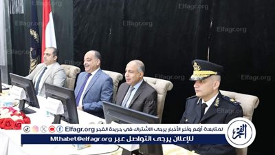 محافظ المنيا ومدير الأمن يشهدان إجراء القرعة العلنية للحج واختيار 363 حاجًا