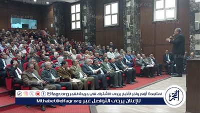 الاستعدادات النهائية لعقد امتحانات نصف العام بالبحيرة (صور)