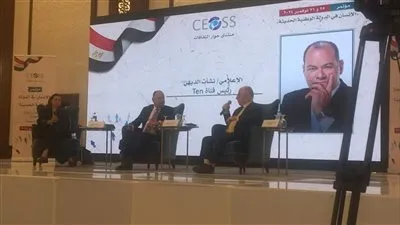 علا الشافعى: أنتقد إبداء الإعلاميين رأيهم فى برامج التوك شو ويجب إعطاء الفرص للمتخصصين