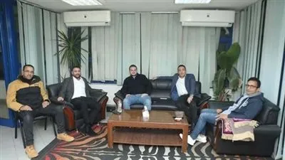 الغنيمي يستقبل أبو زهرة وأبو العينين فى سموحة 