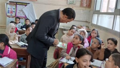 تفاصيل جولة وكيل تعليم الدقهلية في إدارة أجا..صور 