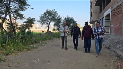 محافظ القليوبيه يتفقد مقترح عمل مطلع للطريق الزراعي بمنطقه الفلل ببنها 