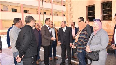 جهات التحقيق تعاين موقع حريق مدرسة بورسعيد الثانوية.. واستدعاء مديرة المدرسة لسماع اقوالها