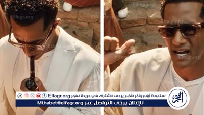 على طريقة أنور السادات.. محمد رمضان يروج لأحدث أغانيه 