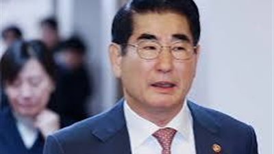 بعد تقديم استقالته.. من هو وزير الدفاع الكوري الجنوبي كيم يونغ هيون؟