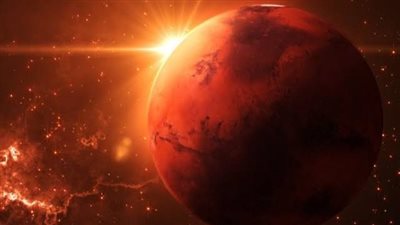 المريخ يعكس مساره اليوم.. ما هي حركة المريخ التراجعية؟