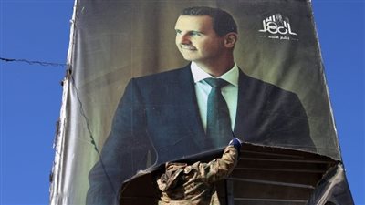 قبل رحيل الأسد بيومين.. الاقتصاد السوري بين الانهيار والصمود الوهمي