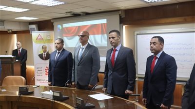 محافظ القليوبية يشهد انتهاء تدريب المهندسين الجدد بمركز التنميه المحلية بسقارة