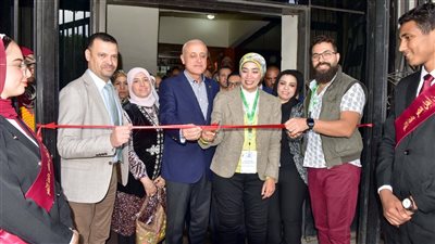  محافظ الأقصر يفتتح معرض الحرف اليدوية والتراثية بمكتبة مصر العامة