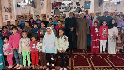 انطلاق لقاء الجمعة للأطفال بمدينة العبور (صور)