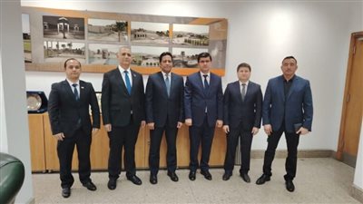 مدير متحف طاجيكستان الوطني والقومي للحضارة يناقشان سبل التعاون بالقاهرة