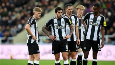 من أجل عيون إيزاك.. هل يرضخ ليفربول لمطالب نيوكاسل؟