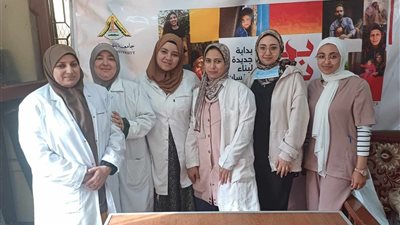 الكشف على 445 حالة في قافلة طبية لجامعة بنها بقرية كفر الشيخ إبراهيم