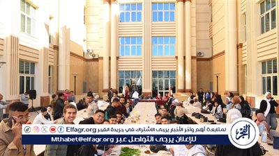 200 طالب بجامعة أسيوط الأهلية يتناولون وجبة الإفطار تحت شعار 