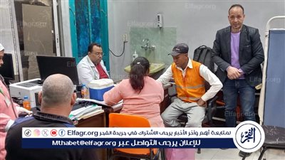 محافظ أسيوط: توقيع الكشف الطبي على 50 عاملًا