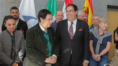 وفد من إسبانيا والمكسيك في زيارة لمكتبة الإسكندرية